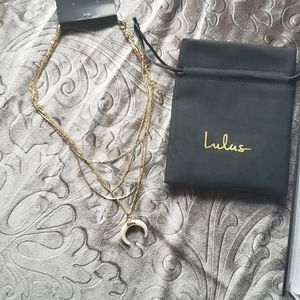 Fashion necklace